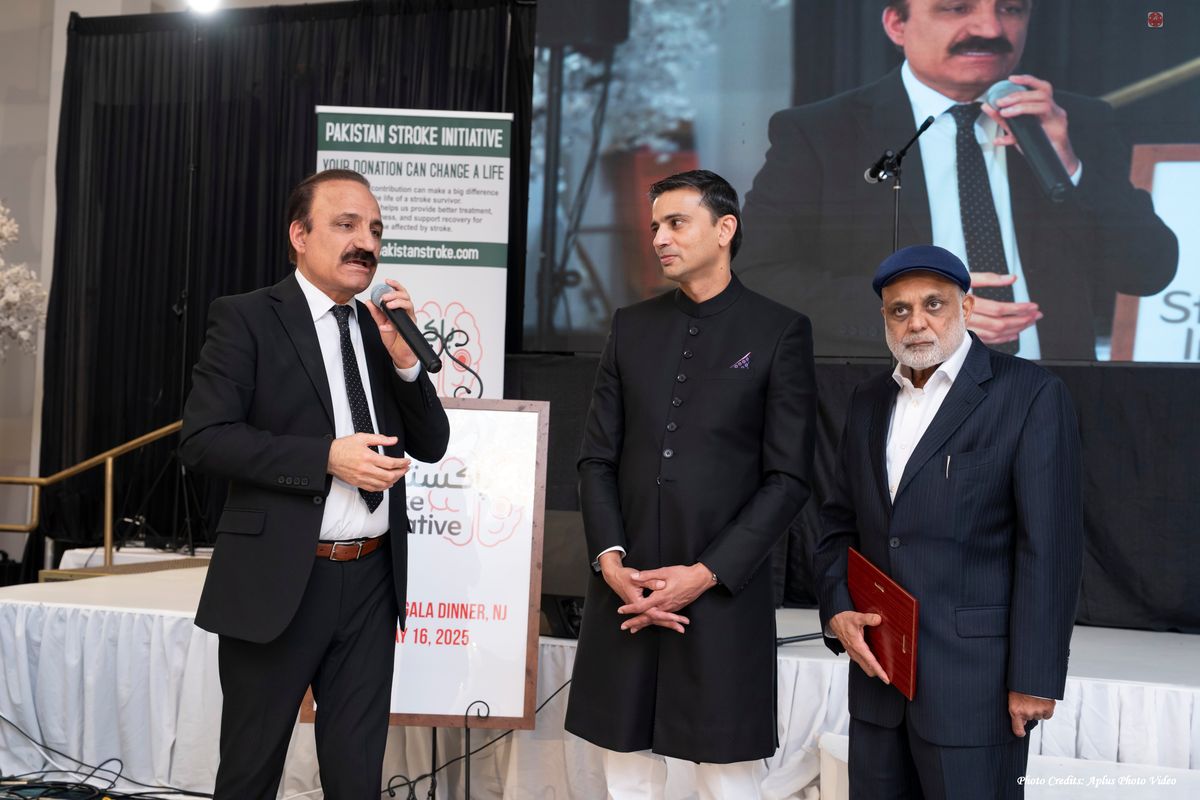 Speaker presenting at the Pakistan Stroke Initiative benefit gala dinner